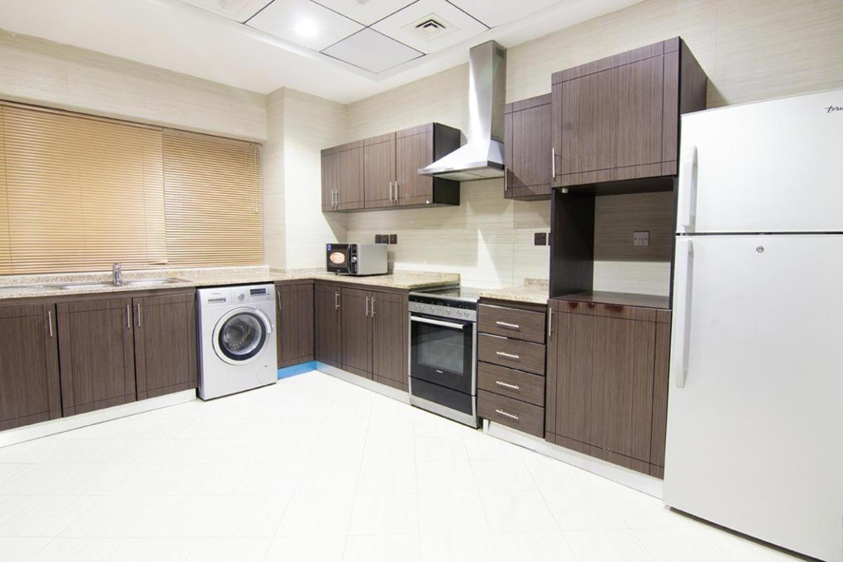 Better Living Apartment Dubaï Extérieur photo